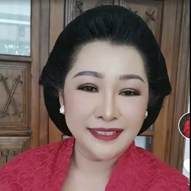 Erna Setiyaningrum
